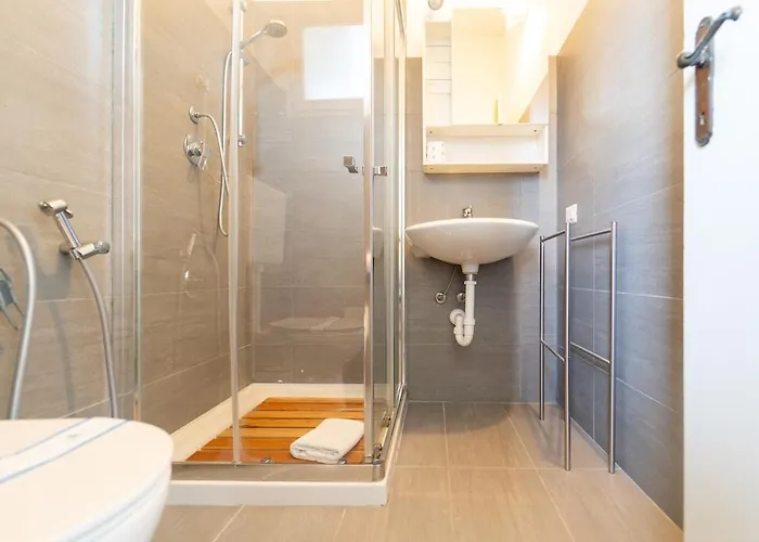 Апартаменты Rustic In The Heart Of The Val D'intelvi *