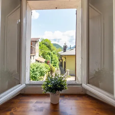 Rustic In The Heart Of The Val D'intelvi アパート *