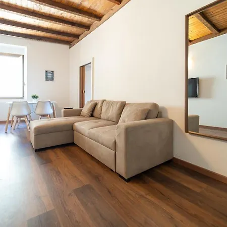 Rustic In The Heart Of The Val D'intelvi サン・フェデーレ・インテルヴィ